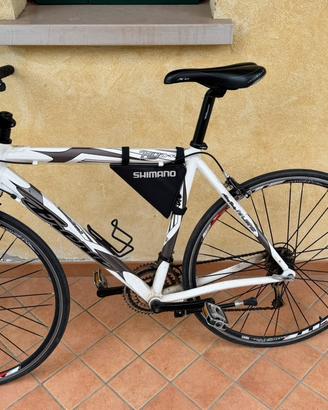 Bicicletta da corsa frera