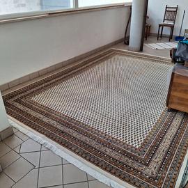 Grande tappeto pakistano