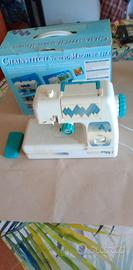 Macchina da cucire giocattolo