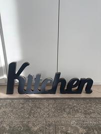 Scritta Kitchen in legno