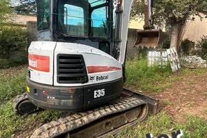 Mini escavatore bobcat e35 girosagoma 35 q.li