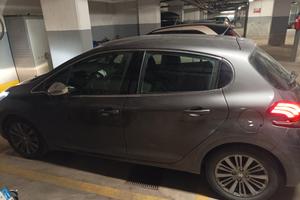 Peugeot 208 2019 77000 km unico proprietario 