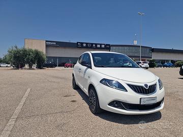 LANCIA Ypsilon 1.0 firefly hybrid Platino s& U1384