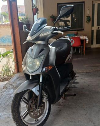 kymco agility 125 4 tempi  