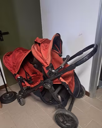 Passeggino fratellare + ovetto