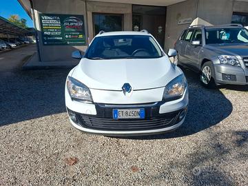 Renault Megane Mégane 1.5 dCi 110CV EDC SporTour S