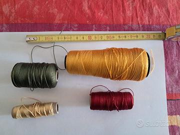4 fili da ricamo spolette colori vari come da foto