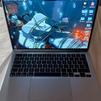 MacBook Air 13” 512 GB SSD 24 GB RAM come nuovo