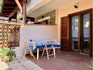 Graziosa villetta a schiera su due livelli