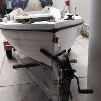 Lancia in vetroresina