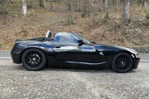BMW Z4 manuale, cerchi18, scarico, molle sport