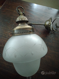 Lampadario in vetro inciso