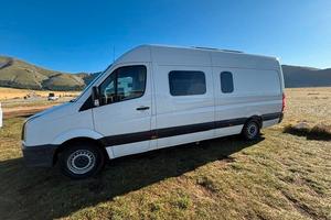 VOLKSWAGEN CRAFTER 2.0 140 CM (M1)