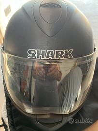 Casco moto sharks