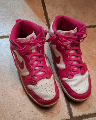 sneakers Nike pelle bianca e fucsia 40,5