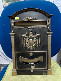 Cassetta postale in bronzo kg. 5