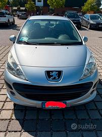 Peugeot 207 perfetta come nuova