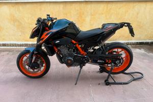 KTM Duke 890r 2022