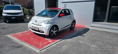 TOYOTA IQ adatta per neo patentati 