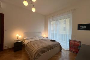 Festival. Trilocale grande per 4-6 persone. Centro