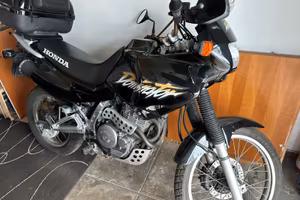 Honda Dominator