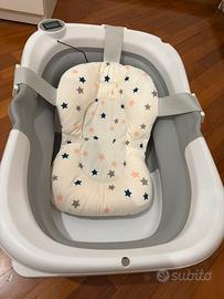 Vaschetta bagnetto pieghevole con cuscino