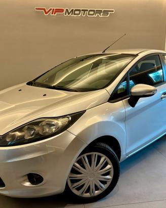FORD FIESTA 1.4 GPL AUTOMATICA TITANIUM NEOPATENTA