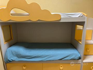 letto a castello con materassi da una piazza