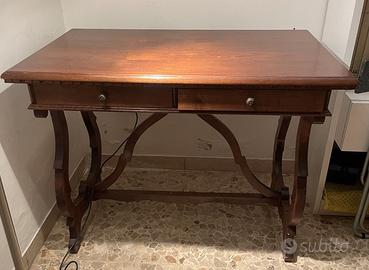 scrivania in legno stile fratino