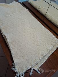 Coperta lana lavorata a mano rifiniture raso