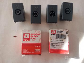 Quattro prese Tv  Ave  sistema 45 