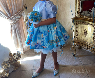 Vestito cenerentola con scarpe
