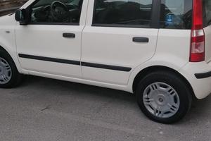 fiat panda 2012