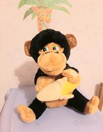peluche scimmia interattiva