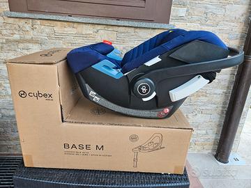 Seggiolino ovetto auto GB gold cybex base M isofix
