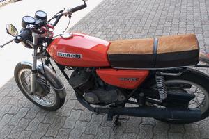 BENELLI 250 2C