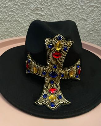Cappello nero