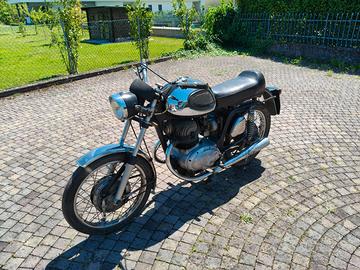 MV Agusta 250 Bicilindrica (1970) RARA