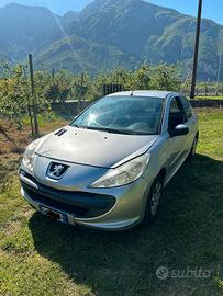 Peugeot 206 plus benzina 2010 ideale neopatentati 