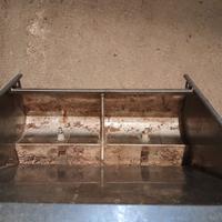 Mangiatoie mangia e bevi per suini