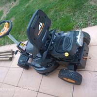 Trattorino tagliaerba McCulloch con mulching