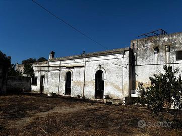 RUSTICO A FRANCAVILLA FONTANA