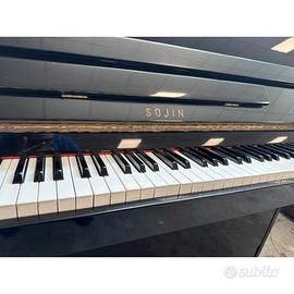 Pianoforte verticale