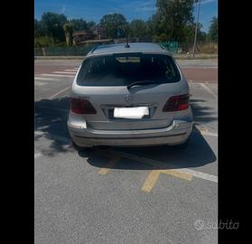 Mercedes classe b200