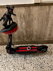 Monopattino Elettrico 800W + Accessori