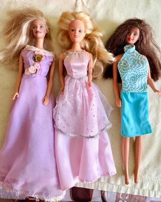Lotto vestiti e bambole Barbie - anche vintage