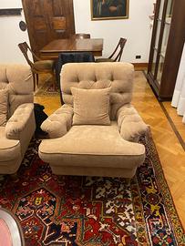 Coppia poltrone vintage velluto beige capitonné