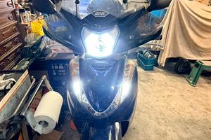 Honda SH 300