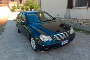 Mercedes cdi 200