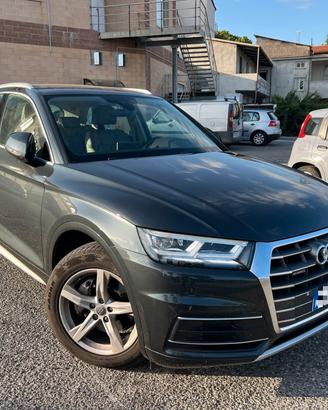 Audi Q5 2.0 TDI quattro S tronic Business Sport